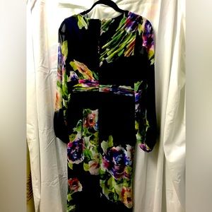 Adrianna Papell Floral Printed Chiffon Gown - Size 8